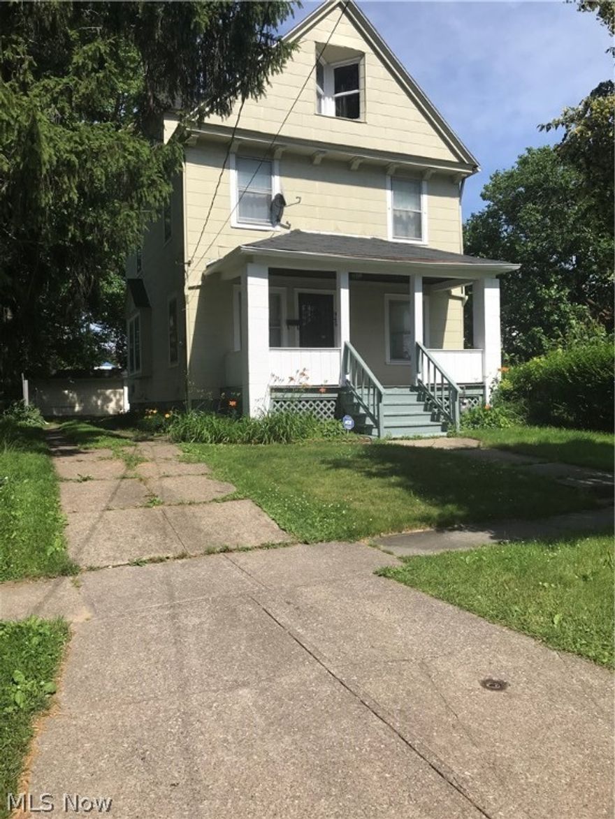 Great opportunity for owner occupant or investor in the Collinwood area! Come see this 3 bedroom, 1.5 bathroom, kitchen, living room, dining room, and den. The basement is unfinished, sump pump, back patio, and 2 car garage. Selling As-Is. Call your agent today for showing. 24 hour notice.
