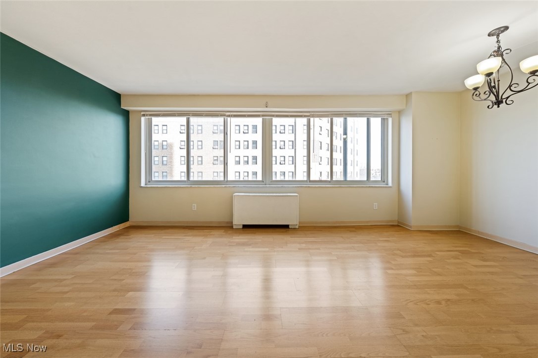 Marine Towers East Condo - Residential