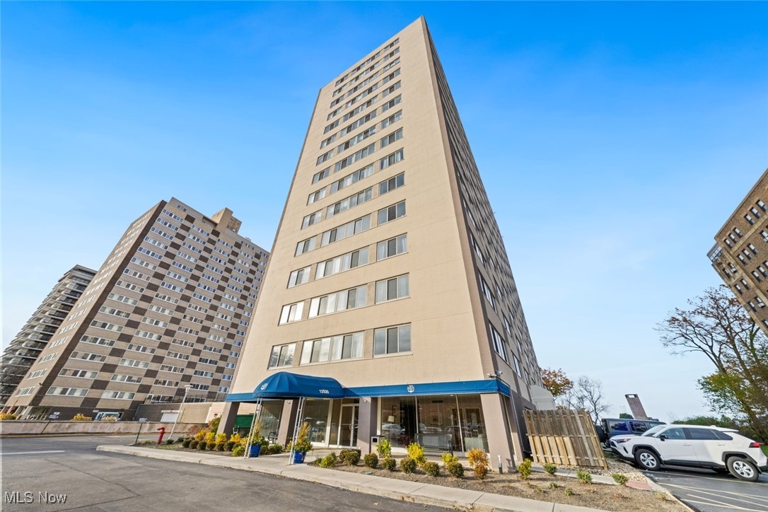 12520 Edgewater Drive 608