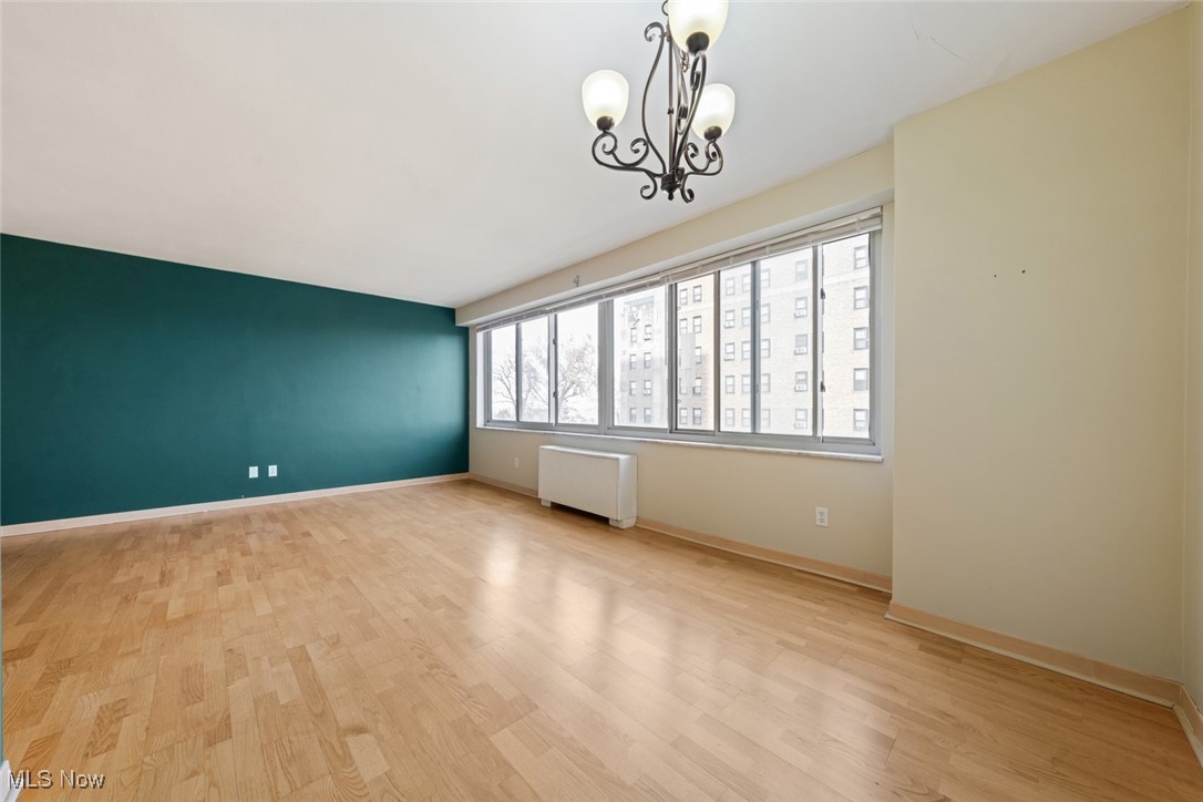 Marine Towers East Condo - Residential