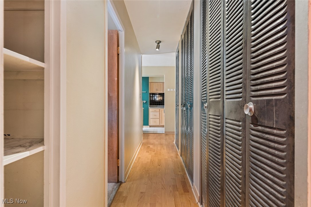 Marine Towers East Condo - Residential