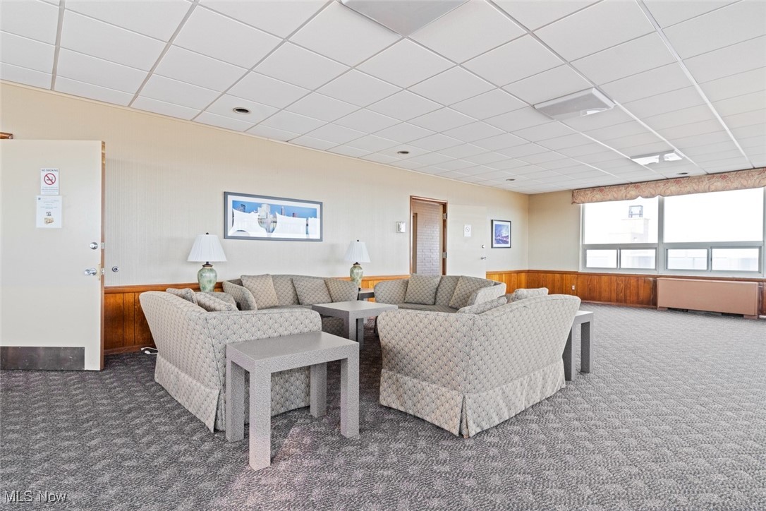 Marine Towers East Condo - Residential