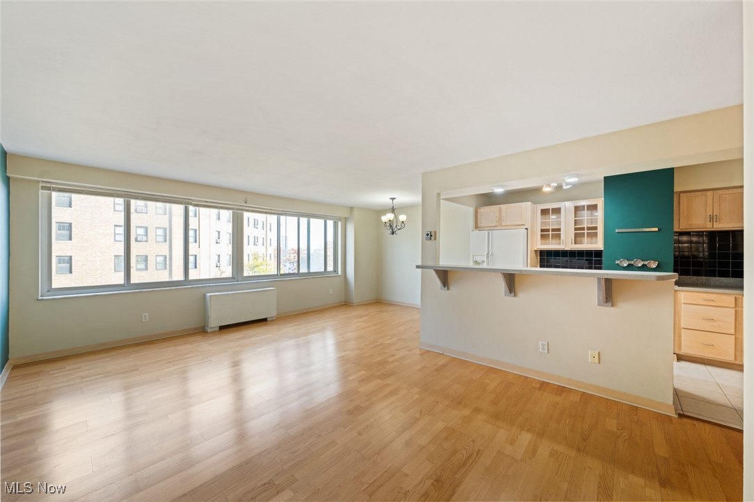 Marine Towers East Condo - Residential