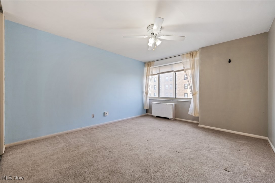 Marine Towers East Condo - Residential