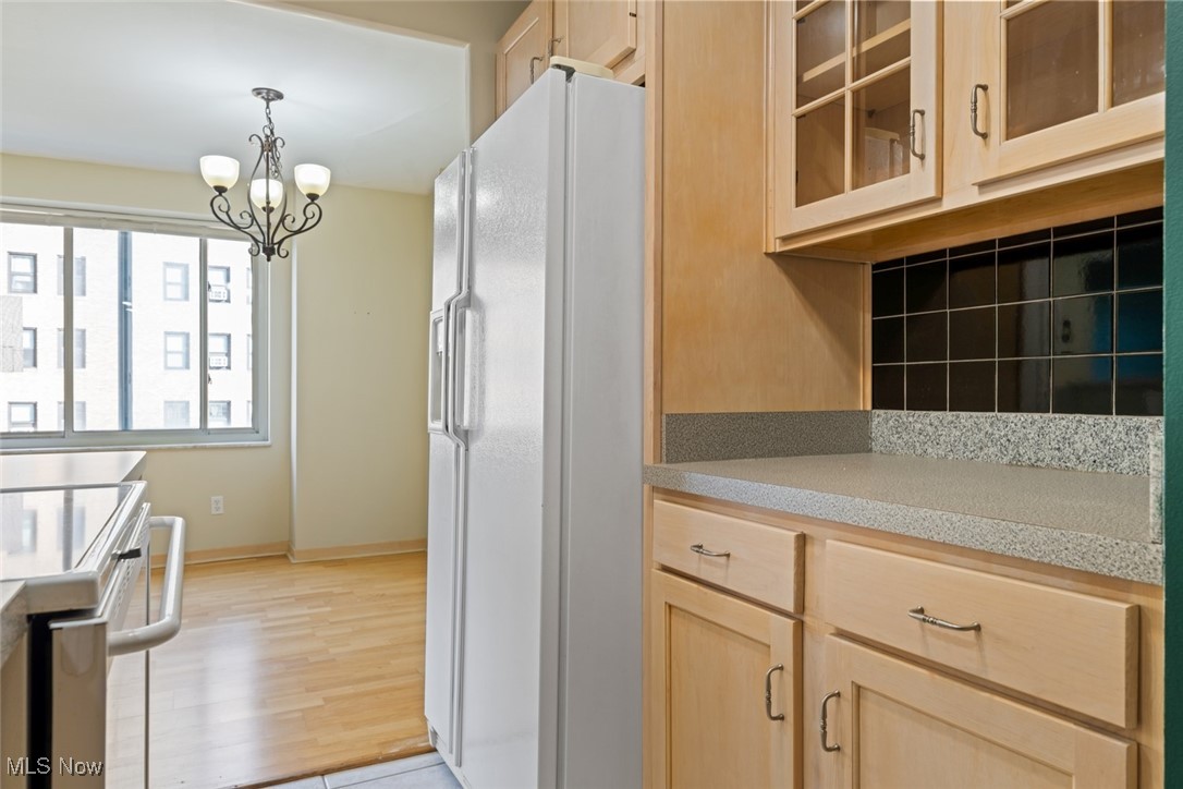 Marine Towers East Condo - Residential