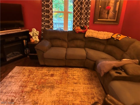 Tiny photo for 692 Franklin Avenue, Salem, OH 44460 (MLS # 5250925)