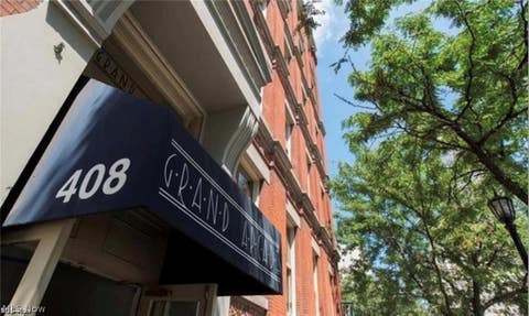 Photo for 408 W Saint Clair Avenue 230