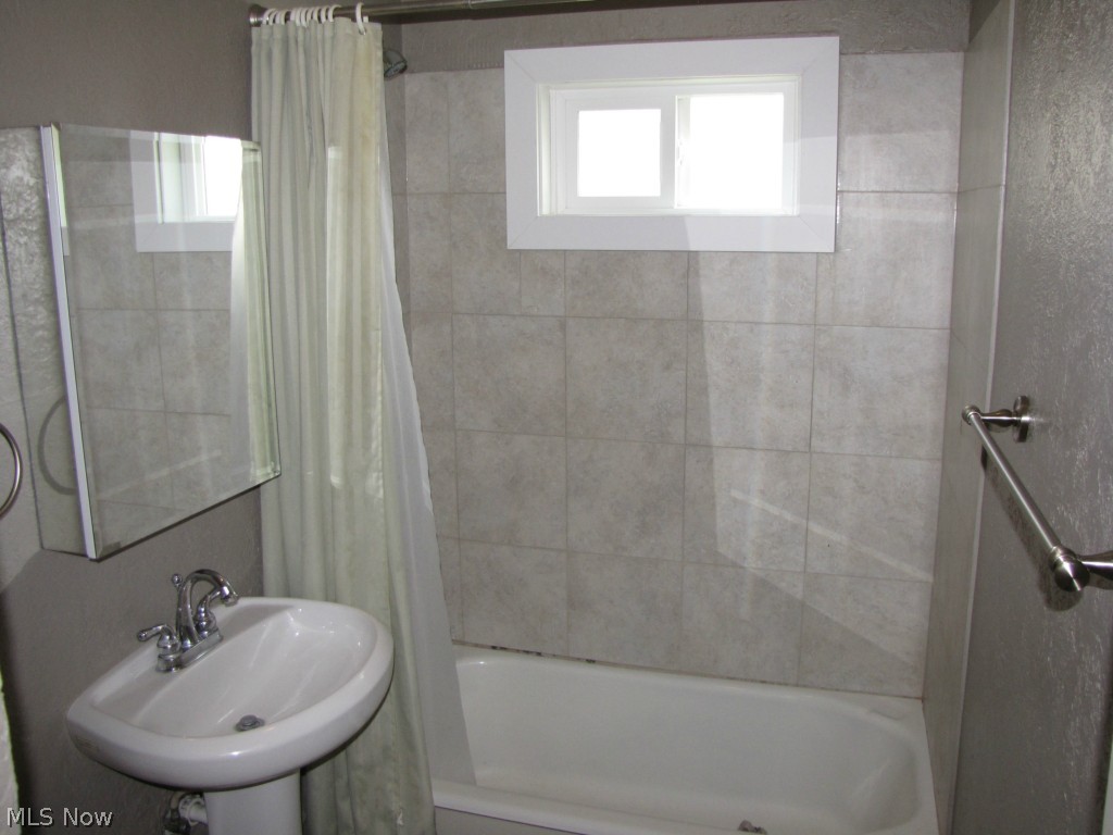 Goodyear Heights - Residential Lease