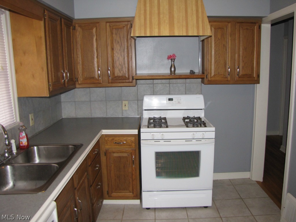 Goodyear Heights - Residential Lease