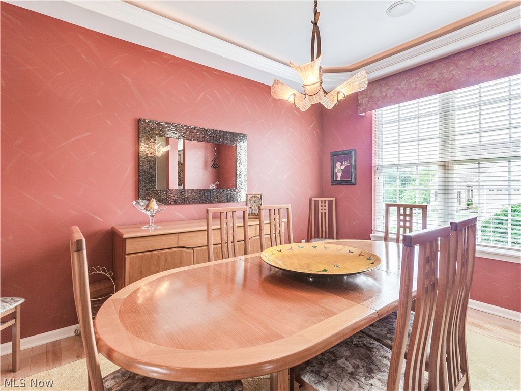 Wheaton Place at Creekstone Condo - Residential
