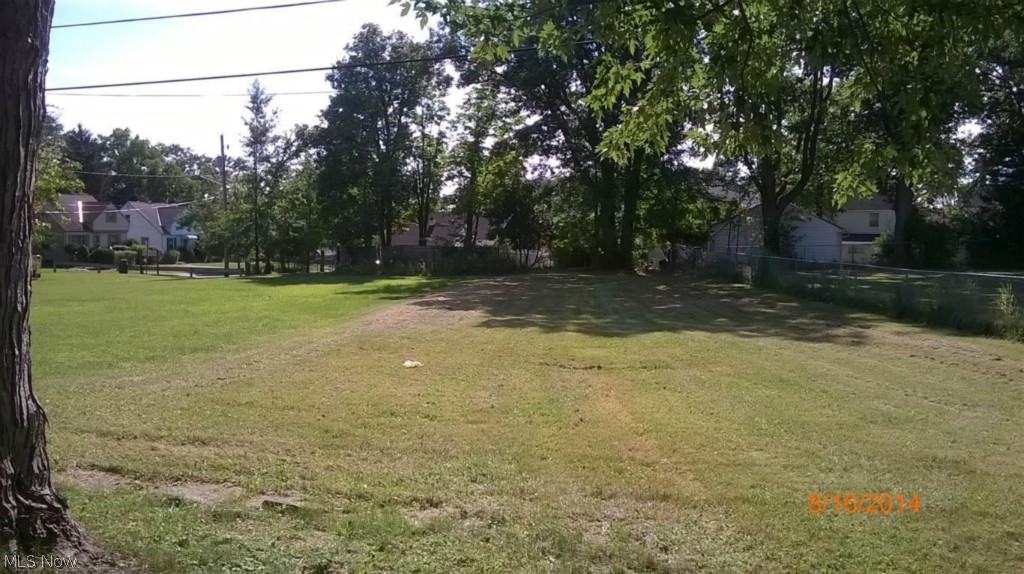 J Hecht Realty Companys - Residential