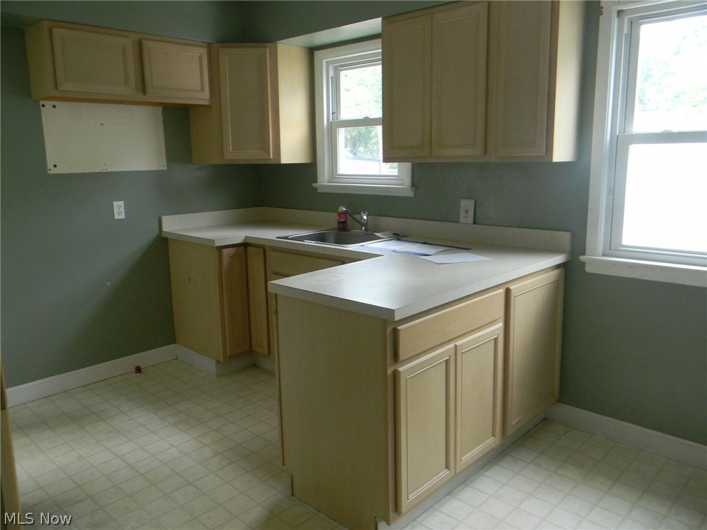 Howard Homes - Residential