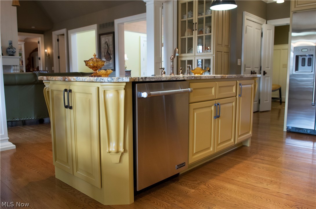 Henderson Woods - Residential