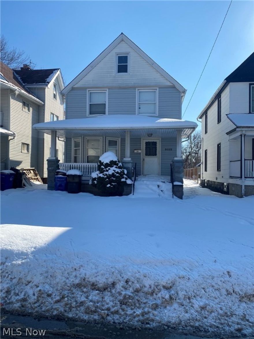 Investors special, does need some TLC. Previously rented for $900. Call listing agent to schedule showings.