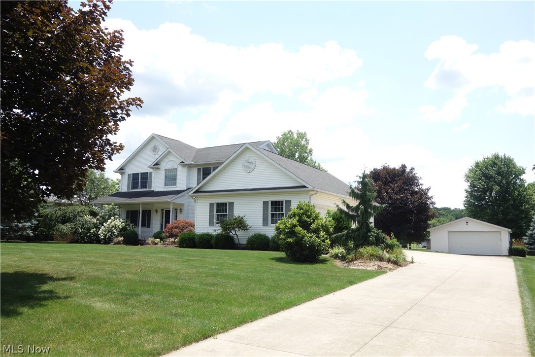 Connecticut Court Estate #2 - Residential