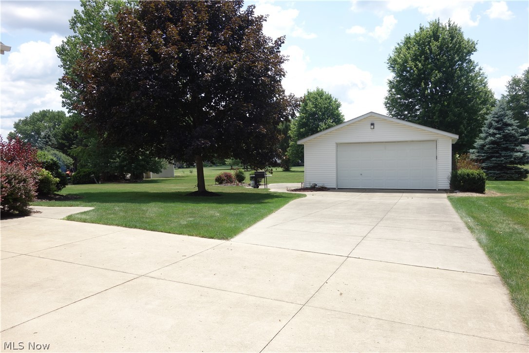 Connecticut Court Estate #2 - Residential