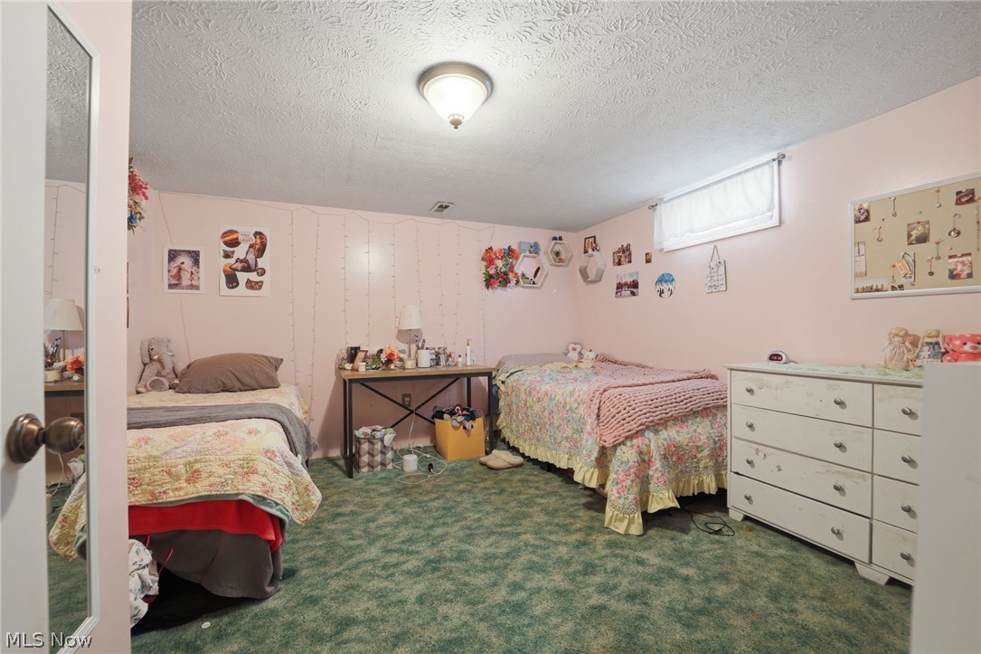 Connecticut Western Reserve - Residential