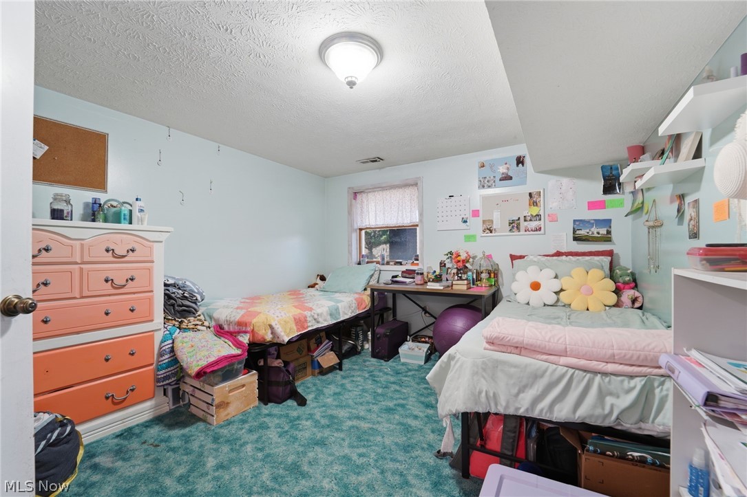 Connecticut Western Reserve - Residential