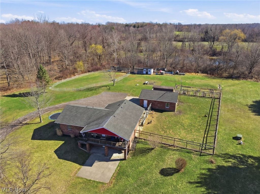 Photo of 2932 Sexton Road, Geneva, OH 44041 (MLS # 5190694)