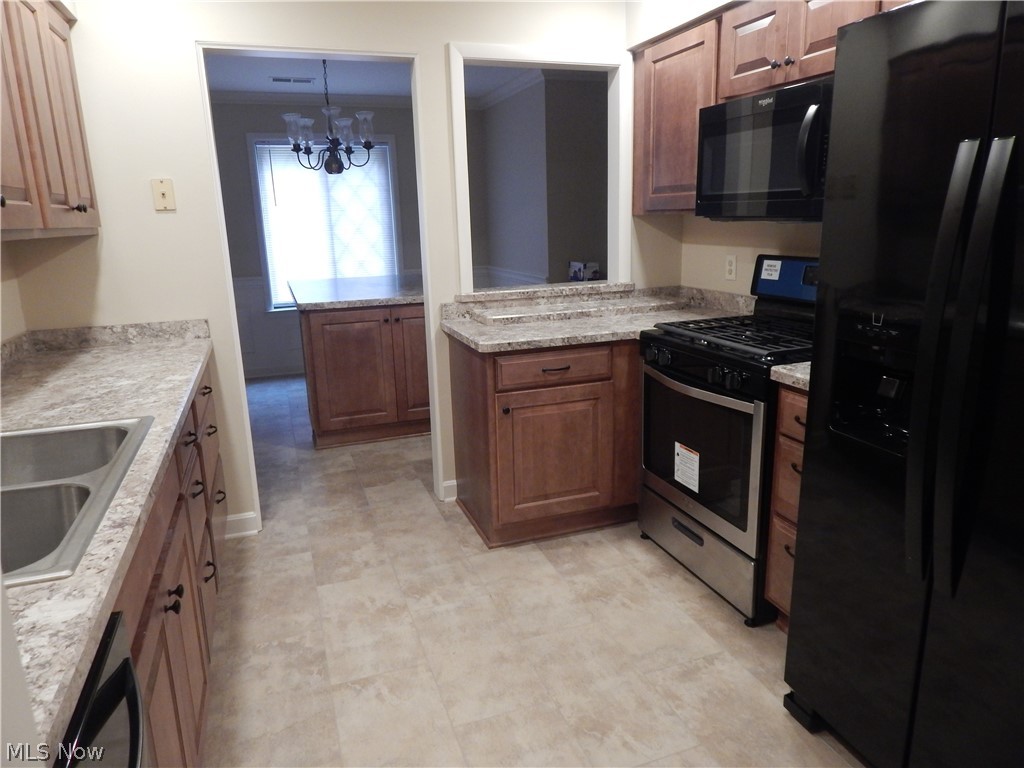 Gates Mills Condo - Residential