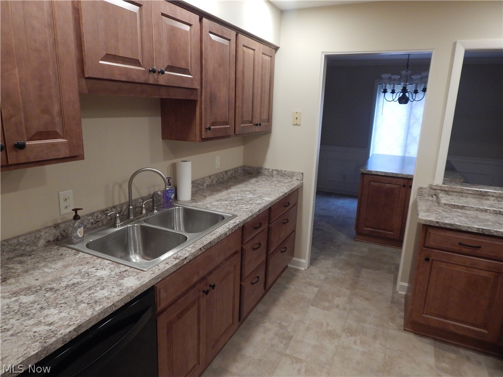 Gates Mills Condo - Residential