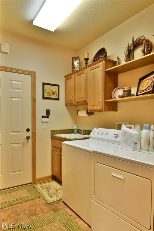 Sanctuary/Frst Hills 01 - Residential