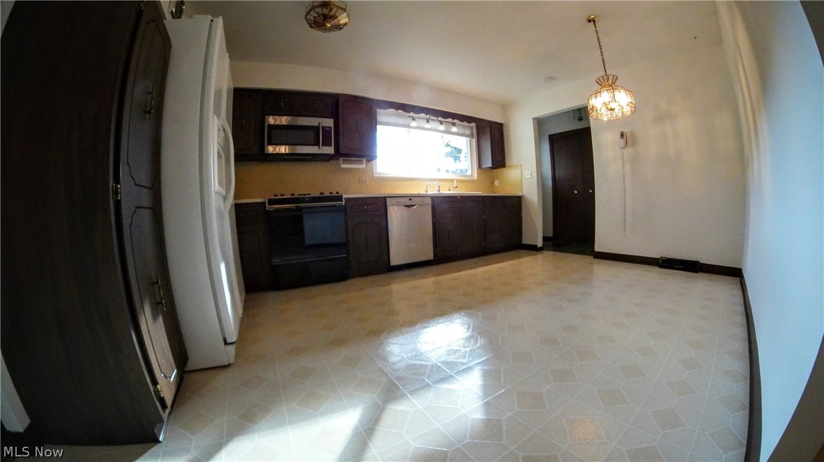 Dogwood Estates 06 - Residential