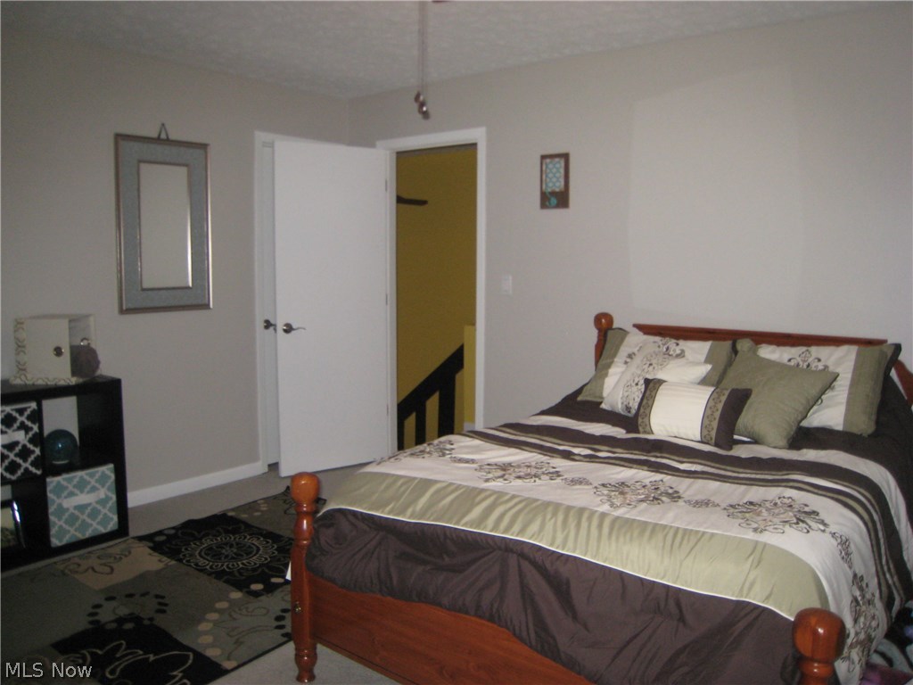 Meadow Run Condo - Residential