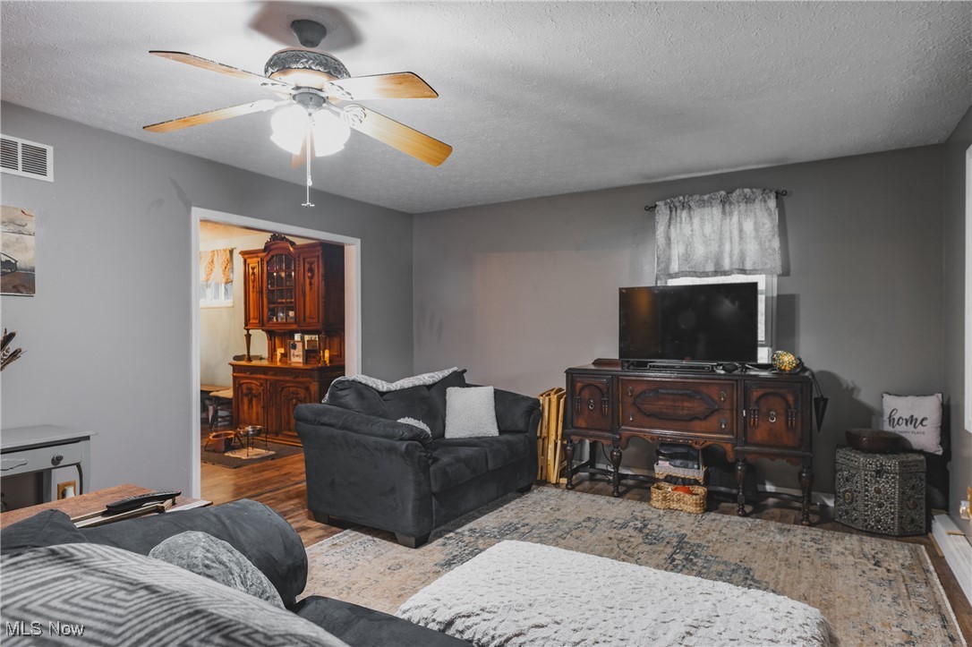 2993 Harris Highway, Washington, West Virginia image 10
