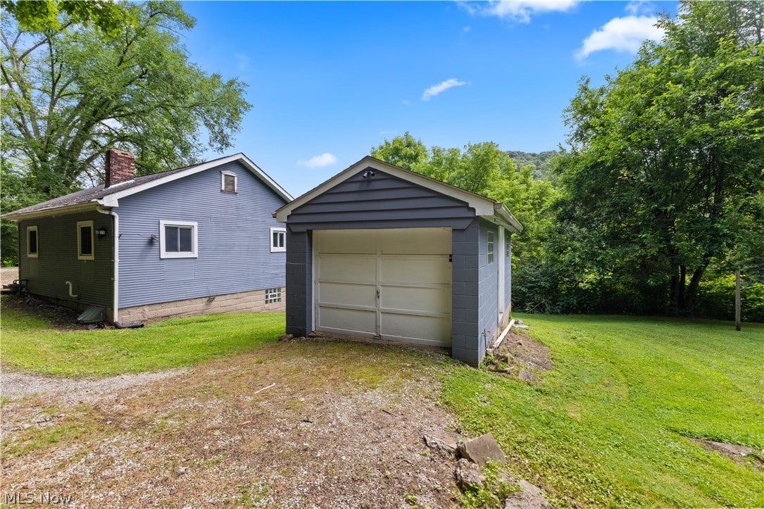 210 Arnell Lane