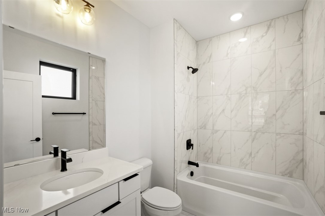 Sub Plat/Avenue District Ph - Residential