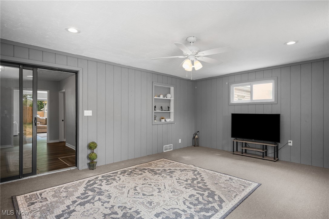 Willobee On The Lake 3 - Residential