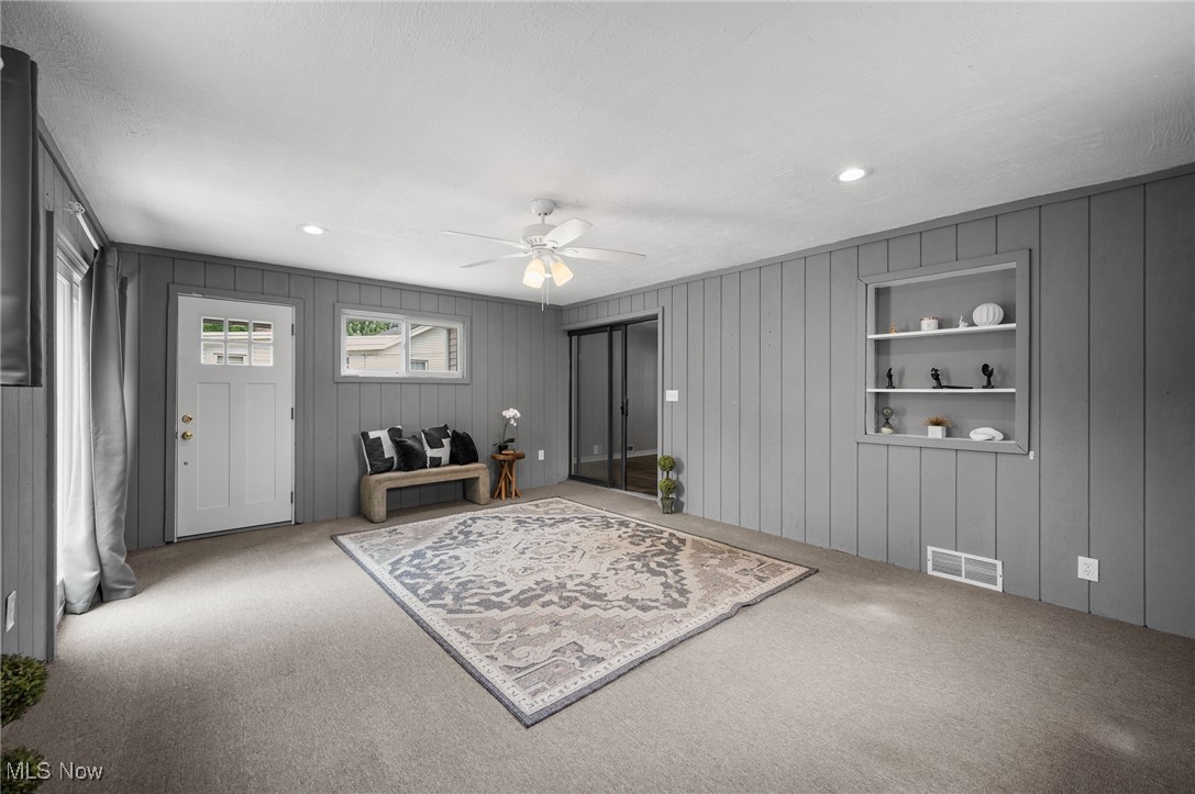 Willobee On The Lake 3 - Residential