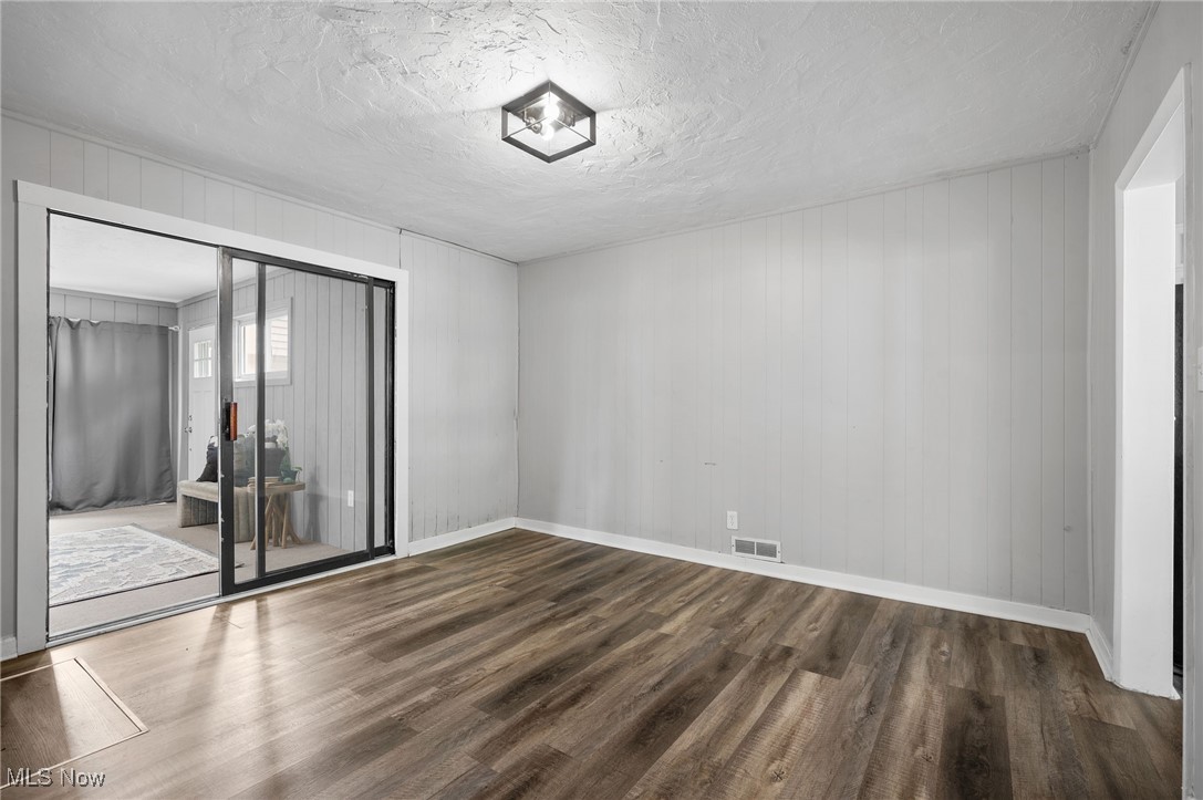 Willobee On The Lake 3 - Residential