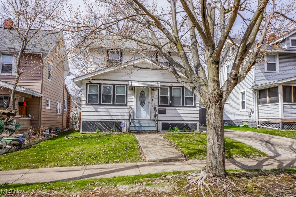 1152 Murray Avenue, Akron, Ohio image 1