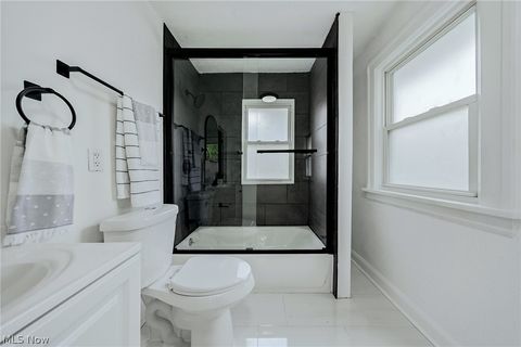 Tiny photo for 3244 Redwood Road, Cleveland Heights, OH 44118 (MLS # 5211281)