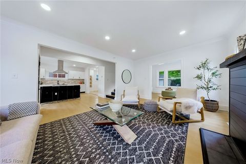 Tiny photo for 3244 Redwood Road, Cleveland Heights, OH 44118 (MLS # 5211281)
