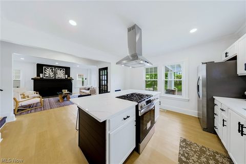 Tiny photo for 3244 Redwood Road, Cleveland Heights, OH 44118 (MLS # 5211281)