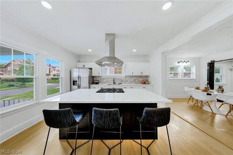 Tiny photo for 3244 Redwood Road, Cleveland Heights, OH 44118 (MLS # 5211281)