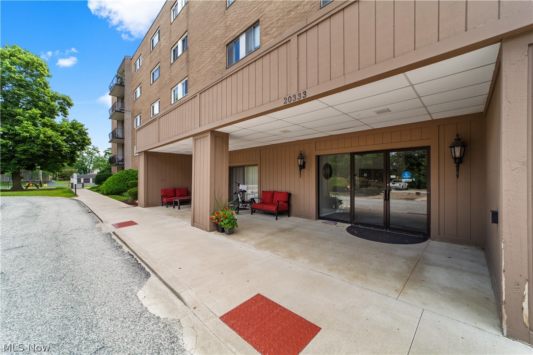 20333 Detroit Road 512B