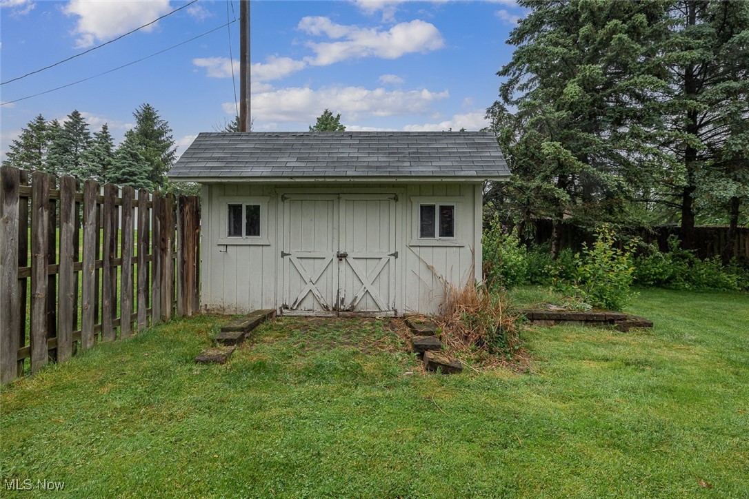 929 E Smith Road, Medina, Ohio image 34