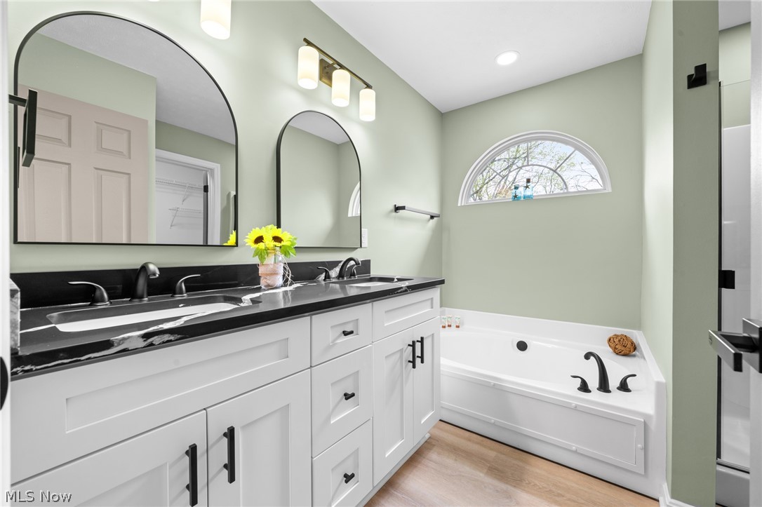 Vista Homes - Residential