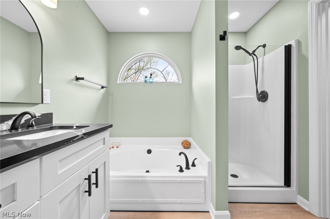 Vista Homes - Residential