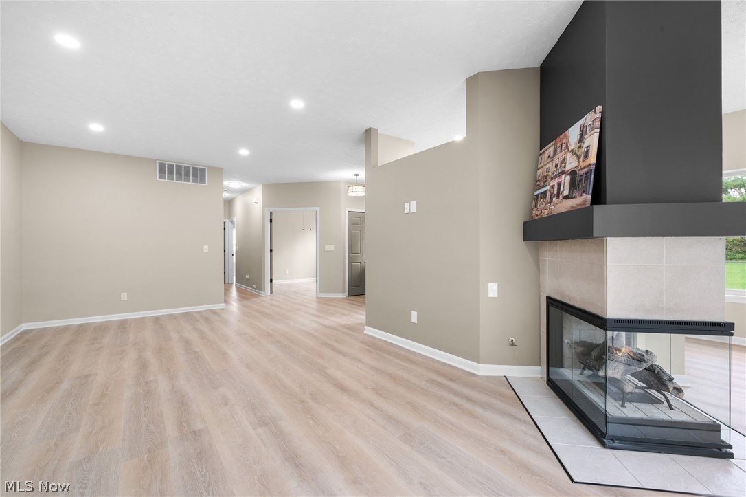 Vista Homes - Residential