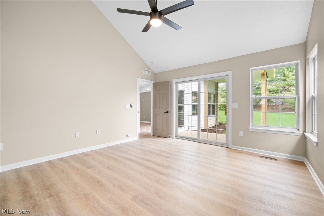 Vista Homes - Residential