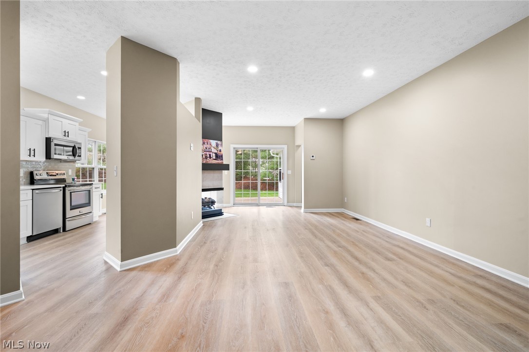 Vista Homes - Residential