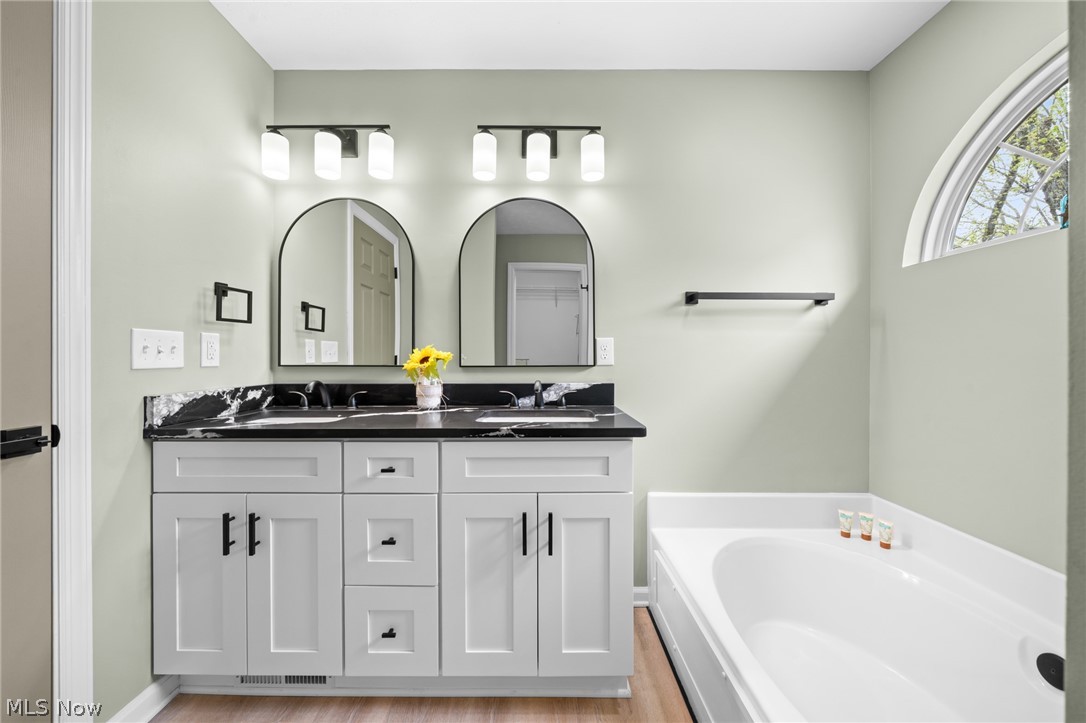 Vista Homes - Residential