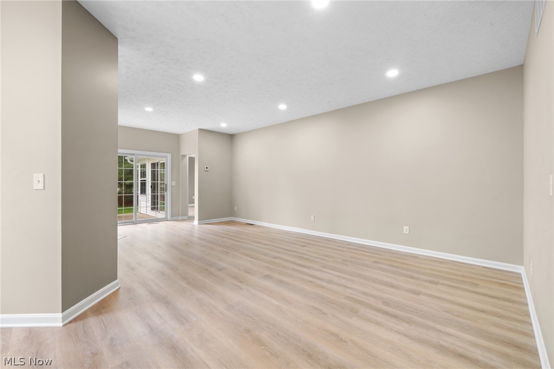 Vista Homes - Residential