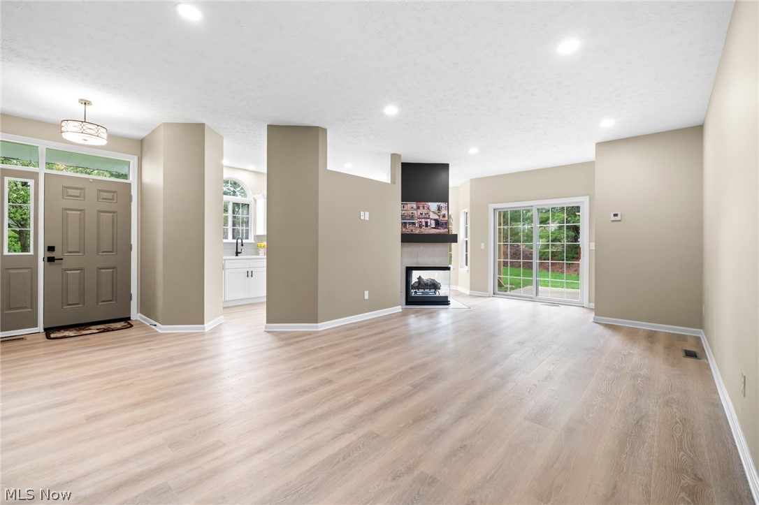 Vista Homes - Residential