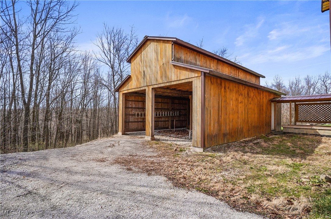 14076 Baymount Drive, Paris, Ohio image 46